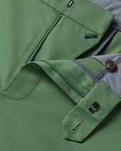 Ultimate Non Iron Chinos Green