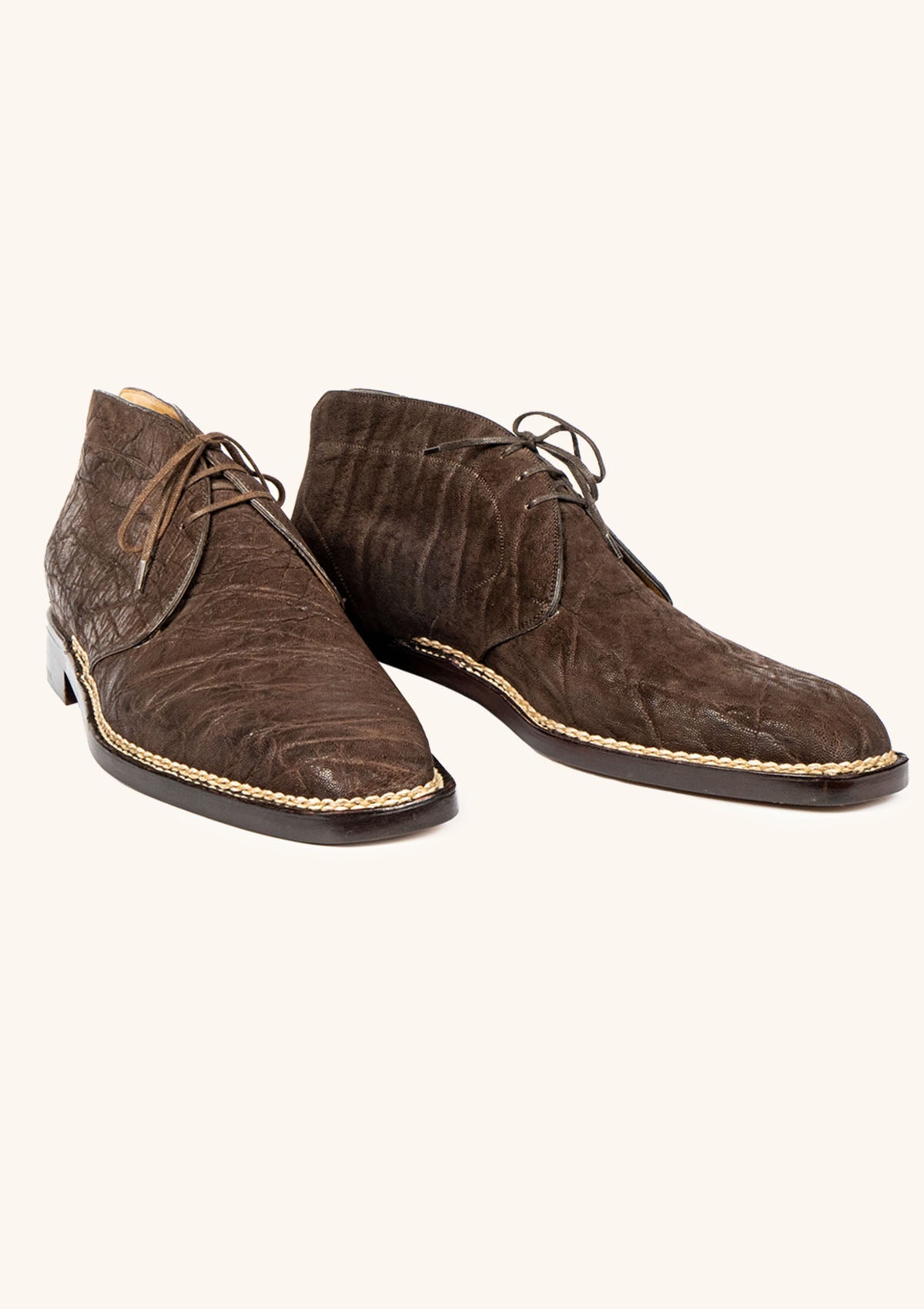 Brown Chukka Boots In Elephant Leather