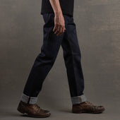 True Straight 21.5oz Dark Gauntlet Heavyweight Selvage Denim
