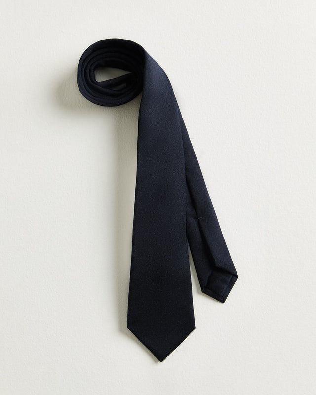 Tie In Pure Wool With Seven Fold Technique