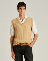 PURE LINEN CABLE KNIT V-NECK SWEATER IN BEIGE