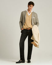 PURE LINEN CABLE KNIT V-NECK SWEATER IN BEIGE