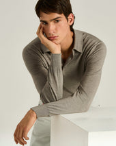LIGHTWEIGHT KNIT LONG SLEEVED POLO SHIRT BRIGHT GREY AND MOTHER OF PEARL