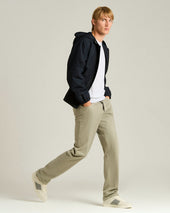 Cotton Short Sleeved Crew Neck Sweater In With Horn Accessories