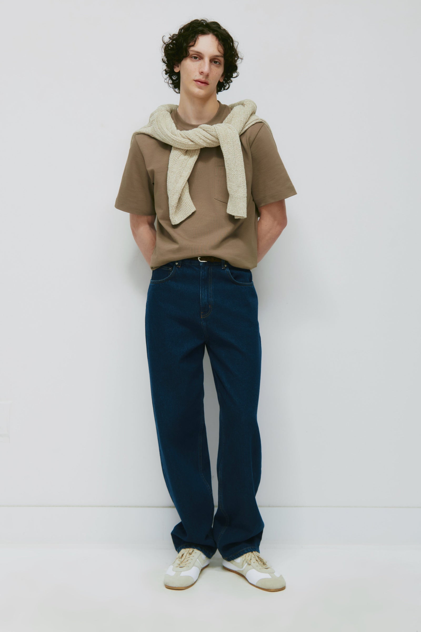 Antifit Denim in Dark Wash