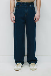 Antifit Denim in Dark Wash