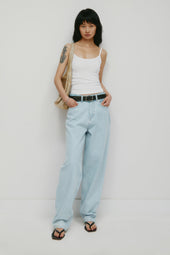 Antifit Denim in Light Wash