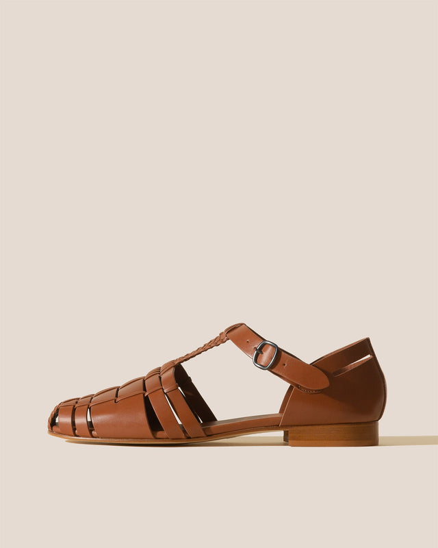 VEDRA - FOR ALL - Round-Toe Soft Fisherman Sandal