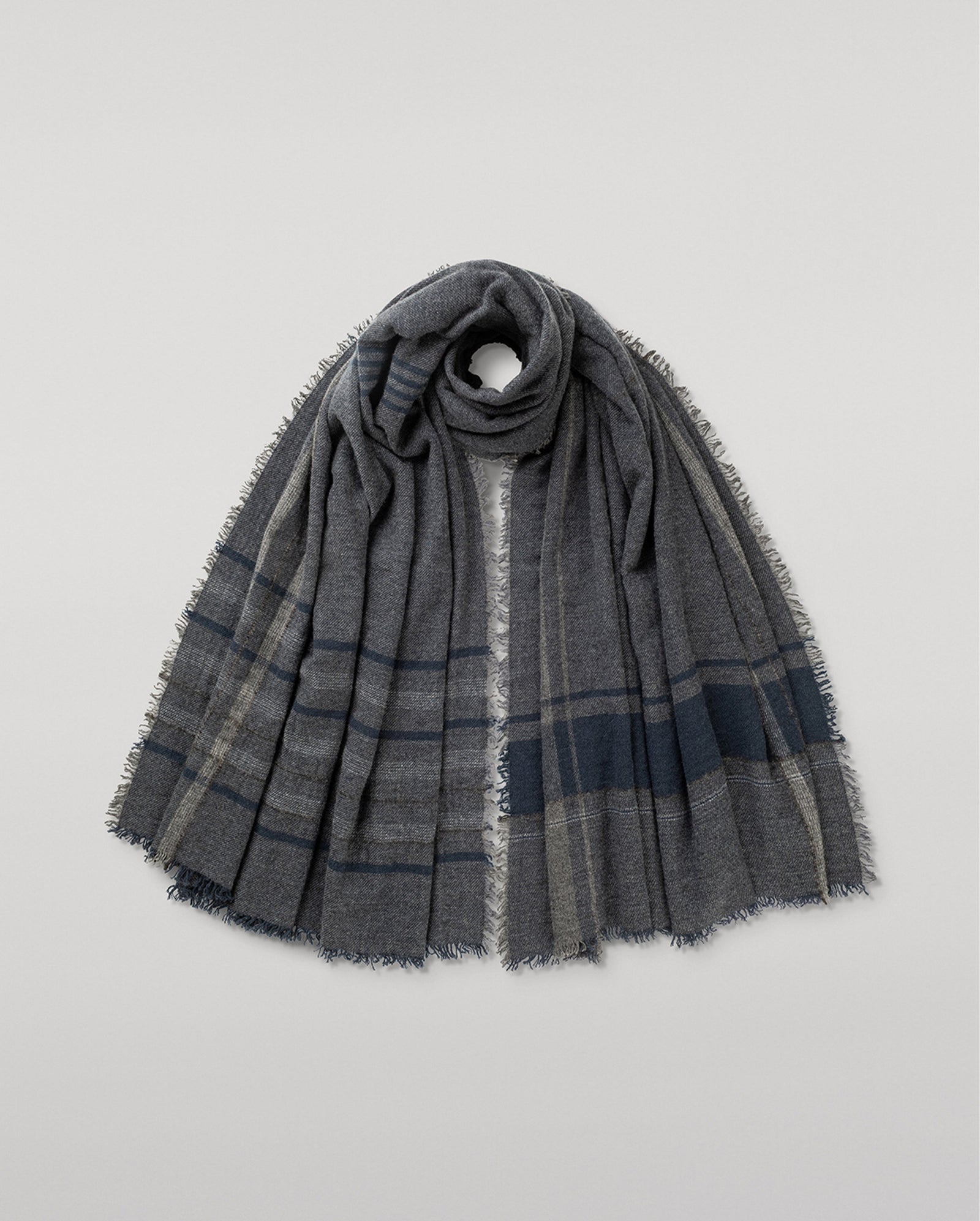 Gullane Dark Cashmere Stole