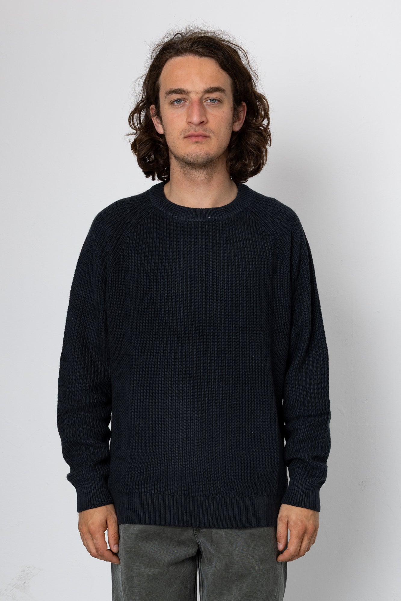 Hayley Raglan Crew - Washed Black
