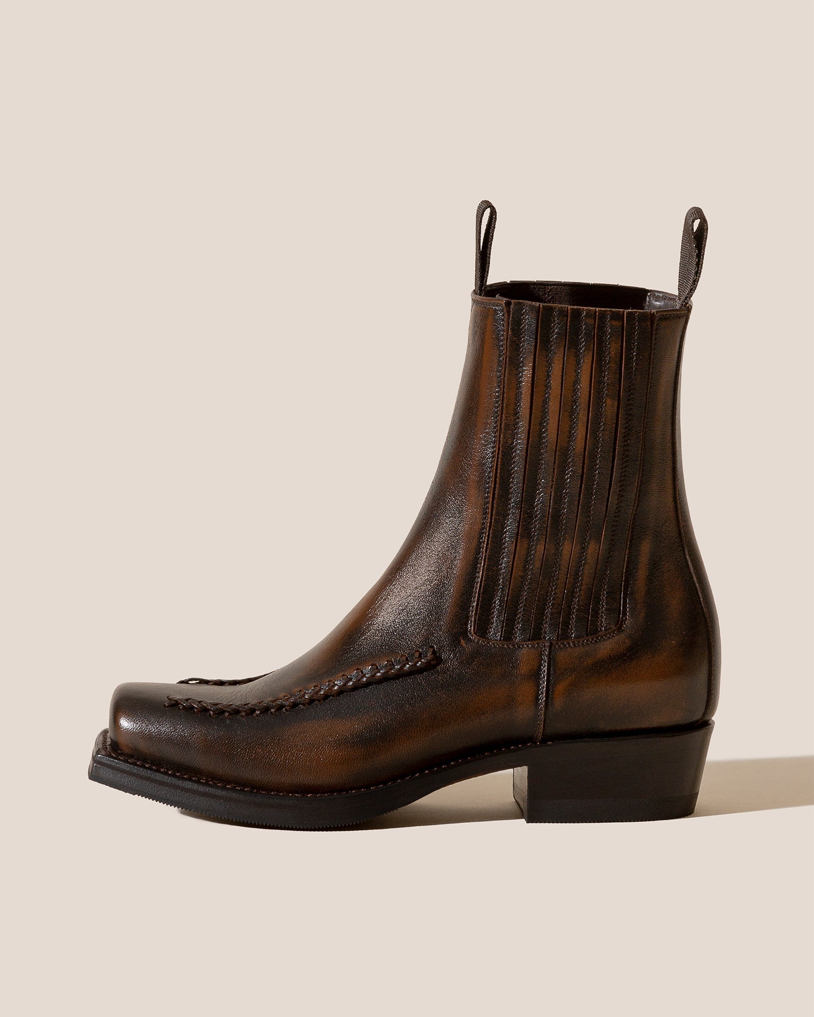 AGULLA - Men's Square-Toe Braided Detail Chelsea Boot