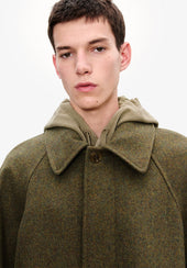 Raglan sleeve coat