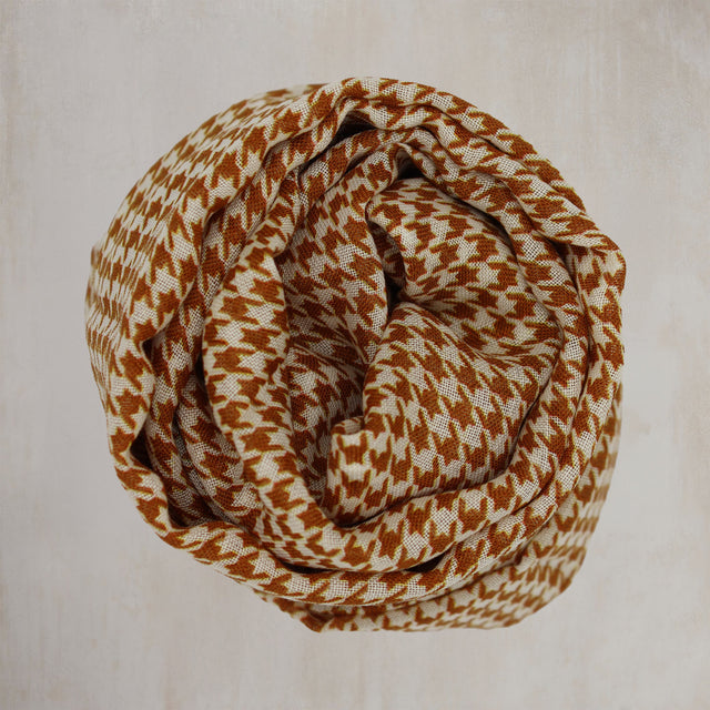 Wool And Silk Houndstooth Scarf In Gold