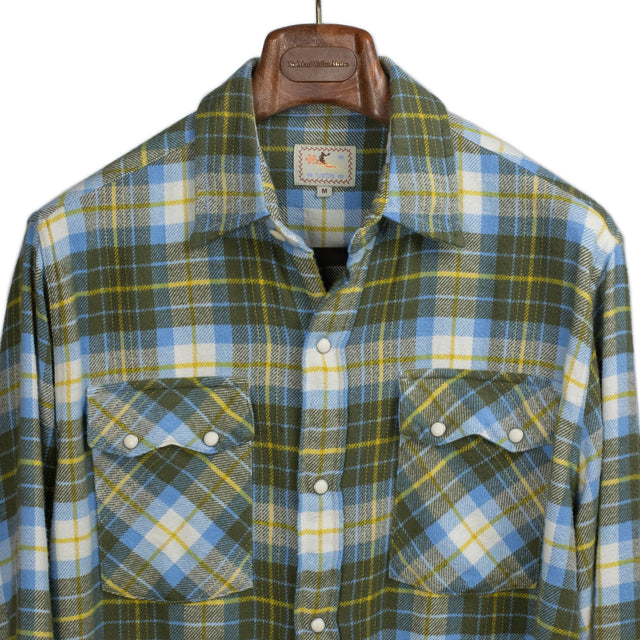 Pearlsnap Western shirt in Gold Ravine washed cotton flannel