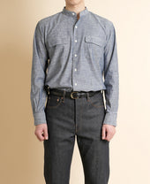 VINTAGE IVY- BAND COLLAR DARK CHAMBRAY