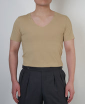 Men Under T-Shirt