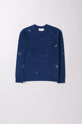 Medium Detailed Sweatshirt