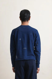 Medium Detailed Sweatshirt
