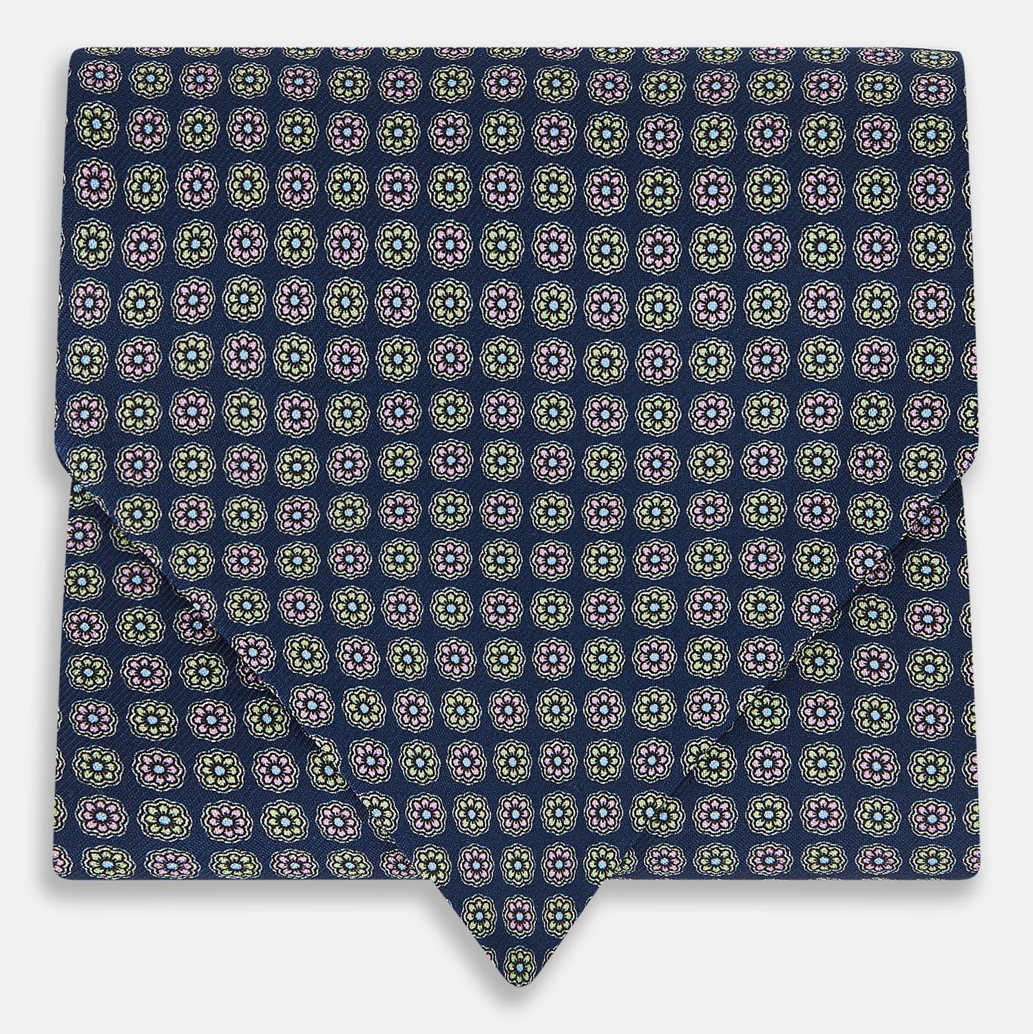 Contrasting Rosette Medallion Printed Silk Cravat
