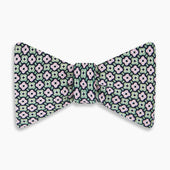 Kelly Green And Pink Abstract Quatrefoil Foulard Printed Silk Tie