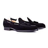 Tassel loafer with hand stitched apron in black suede