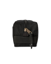 Dryden Dopp Kit