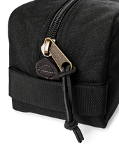 Dryden Dopp Kit