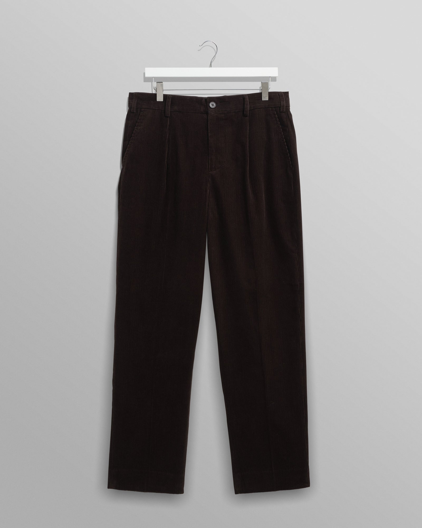 Aubyn Soft Corduroy Pleated Trousers