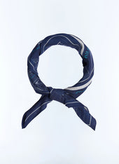 Silk and wool bandana with pattern