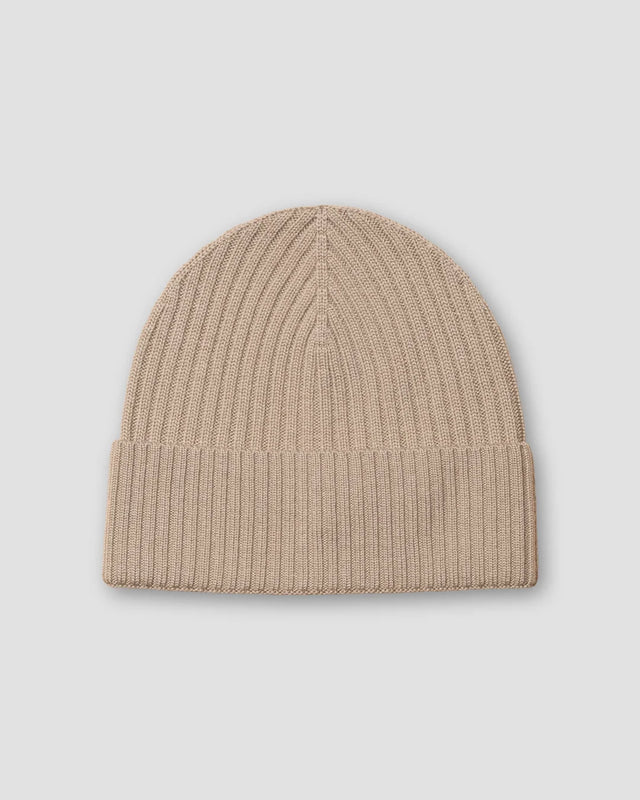 Hellbraune Beanie aus Merinowolle