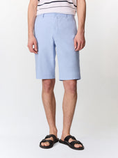 Bermuda slim en coton et lin bleu ciel
