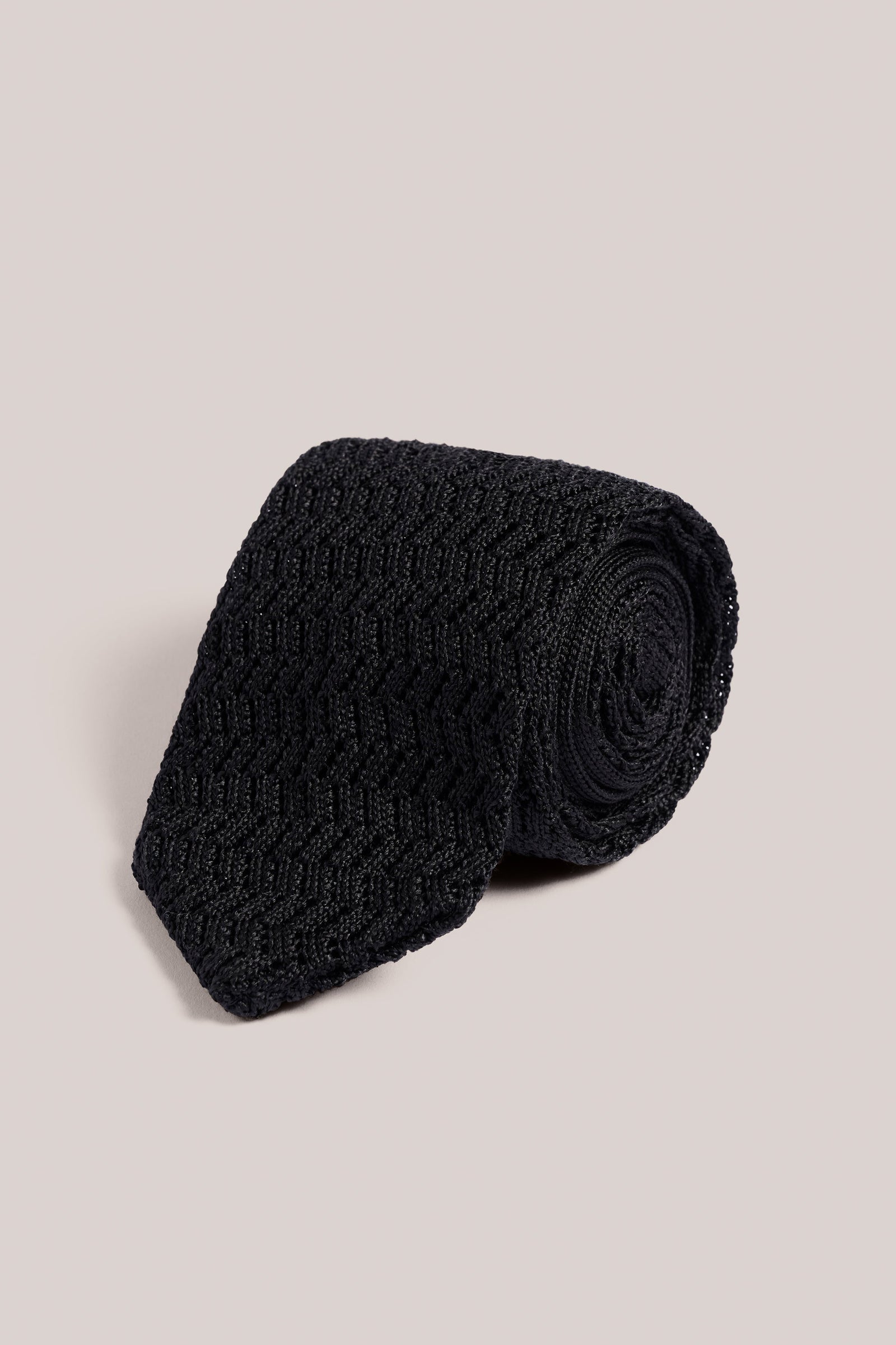 Knitted Tie Silk