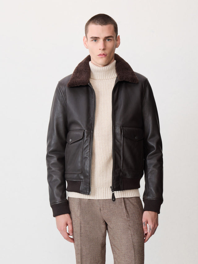 Blouson en cuir marron à col sherpa