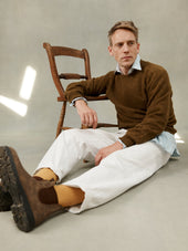 Harley of Scotland Seamless Saddle Shoulder Men's Shetland Sweater - Moorland (Dark Olive)