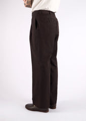 Wool Linen Pleated Trouser