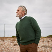 Plain Cashmere Seed Stitch Crew Neck Jumper In Serpentine