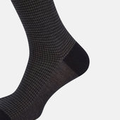 Melange Houndstooth Mid Length Socks