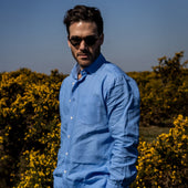 Casual Fit Linen Button Cuff Shirt In Lagoon