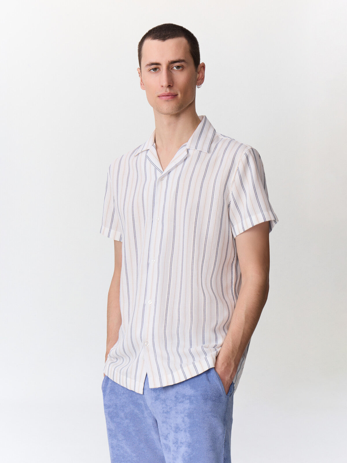 Chemise Manches Courtes Regular En Coton Jacquard Rayures Beige Et Bleu