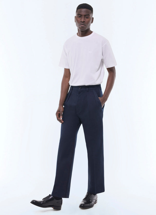 Cotton twill pleated straight chino