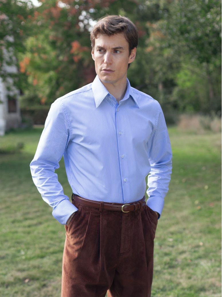 Classic Collar Shirt With White Stripes