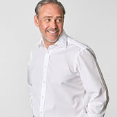 Classic Fit Plain Sea Island Quality Cotton Poplin Shirt With Classic Collar Two Button Cuff