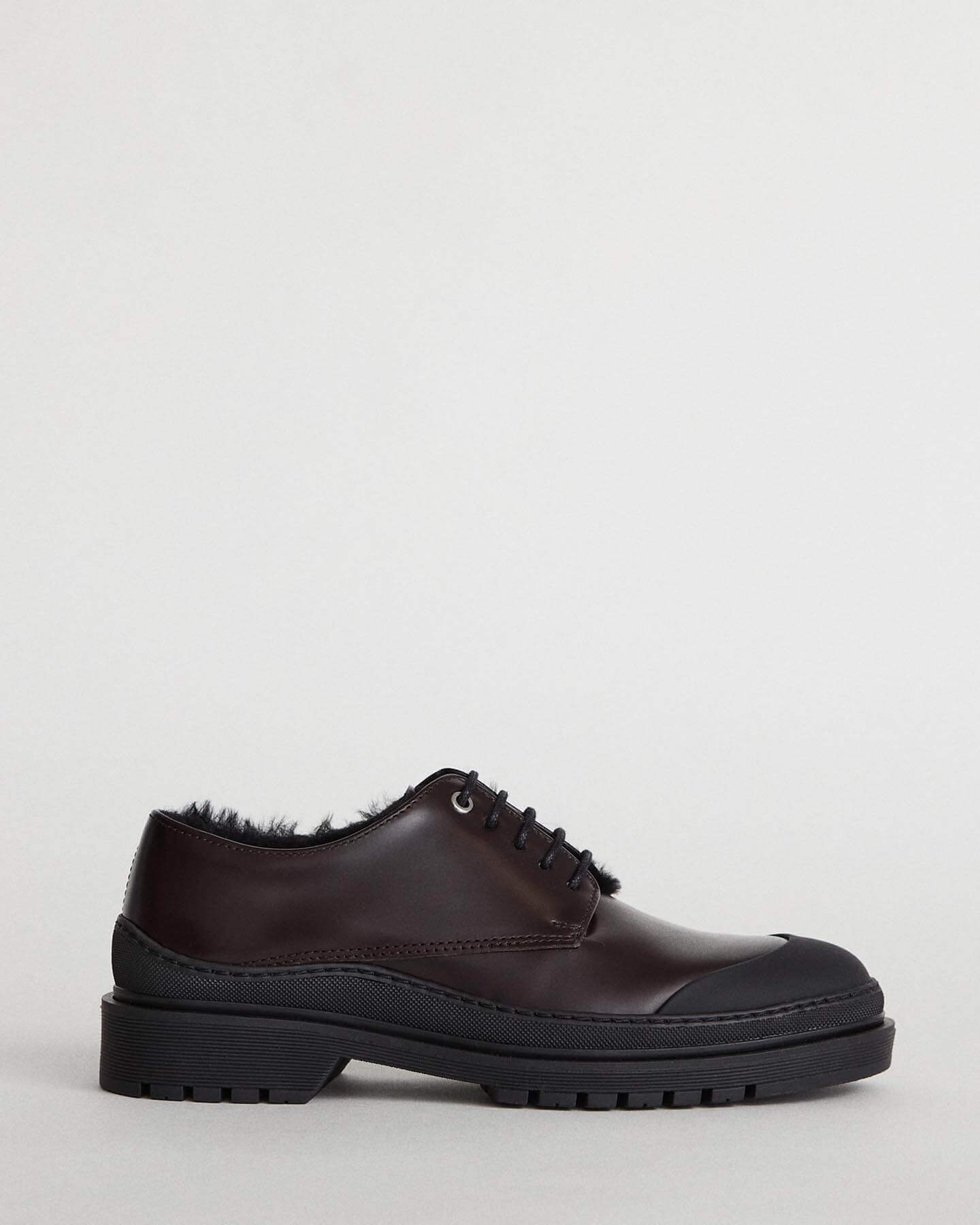 Wellington Men S Shearling Derby Shoe