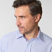 Contemporary Fit Hairline Stripe Sea Island Quality Cotton Shirt With Classic Collar Double Cuff