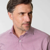Contemporary Fit Gingham Check Oxford Cotton Shirt With Cut Away Collar Two Button Cuff