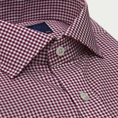 Contemporary Fit Gingham Check Oxford Cotton Shirt With Cut Away Collar Two Button Cuff