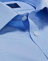 Contemporary Fit Plain Cotton Poplin Shirt With Classic Collar Two Button Cuff