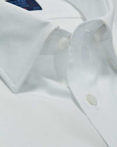 Contemporary Fit Plain Oxford Cotton Shirt With Concealed Button Down Collar Two Button Cuff