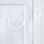 Contemporary Fit Honeycomb White Cotton Shirt With Cut Away Collar Two Button Cuff