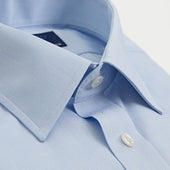Contemporary Fit Light End On End Cotton Shirt With Classic Collar Two Button Cuff